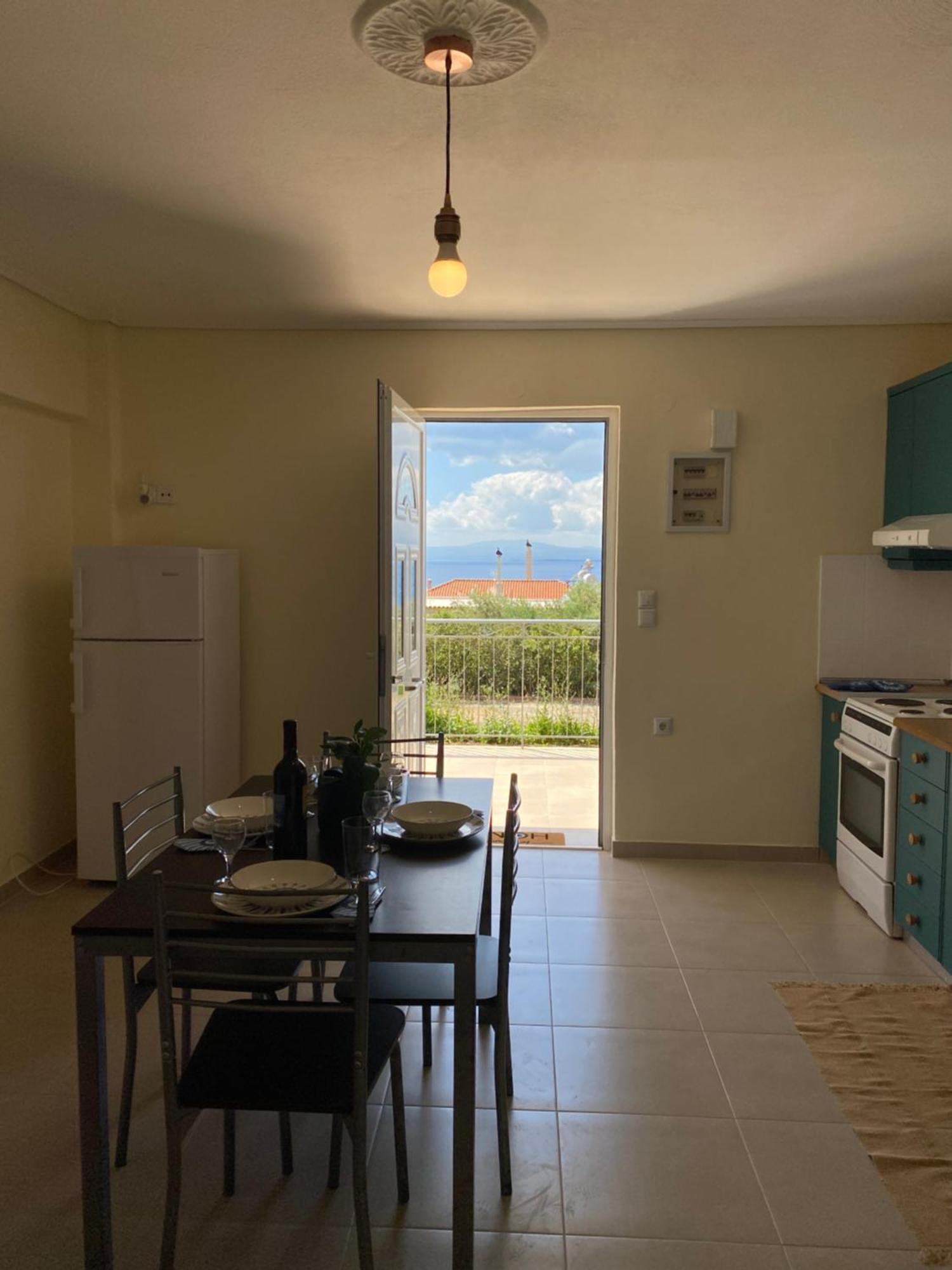 Coastal Haven Daire Kalamata Dış mekan fotoğraf